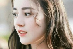 迪丽热巴张凌河圈内爆料,揭秘明星背后的真实故事